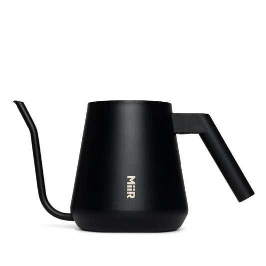 new-standard-pour-over-kettle-j1 Pour_Over_Kettle_Black_Studio_0222_Front.jpg