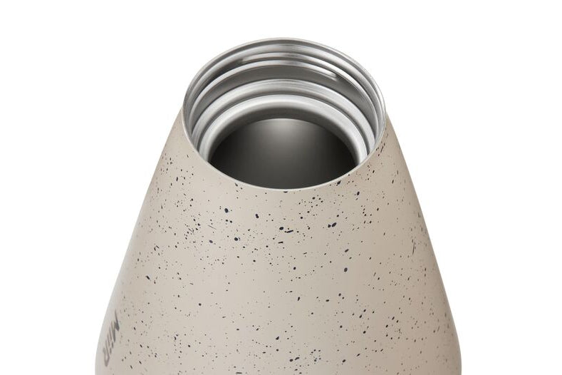 new-standard-carafe-m7 WebPDP-33oz_New_Standard_Carafe_Desert_Tan_Speckle_Studio__CAR1SVOS224_45_Top_Off.jpg