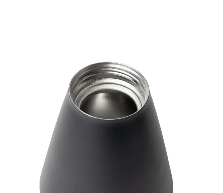 new-standard-carafe-m7 WebPDP-Carafe_Black_Studio_0722_45_Deg_Top_Off__CAR1SVOS002.jpg