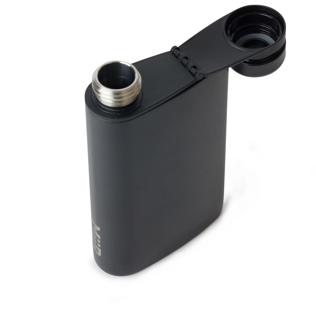 aero-flask-s7 WebPDP-Flask_Black_Studio_1022_45Deg_Open__FLK1SSOS002.jpg