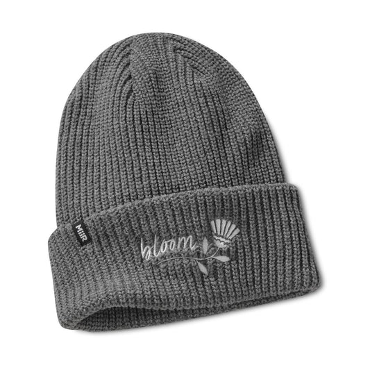 jodie-williams-beanie-i2 WebPDP-Jodie_Williams_Poly_Rib_Beanie_Basal_Gray_Studio_BNE002400OS.jpg