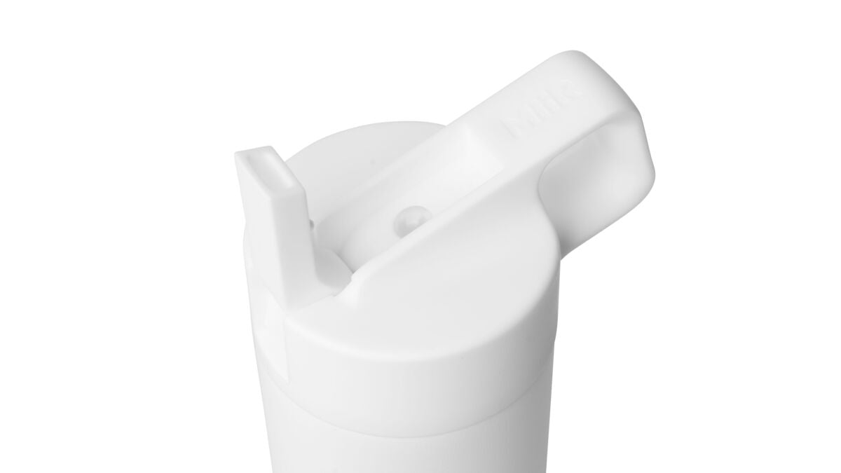 straw-bottle-i7 WebPDP-Straw_Lid_2_White_Studio_0221_45deg_Open__WMB2SL20001.jpg